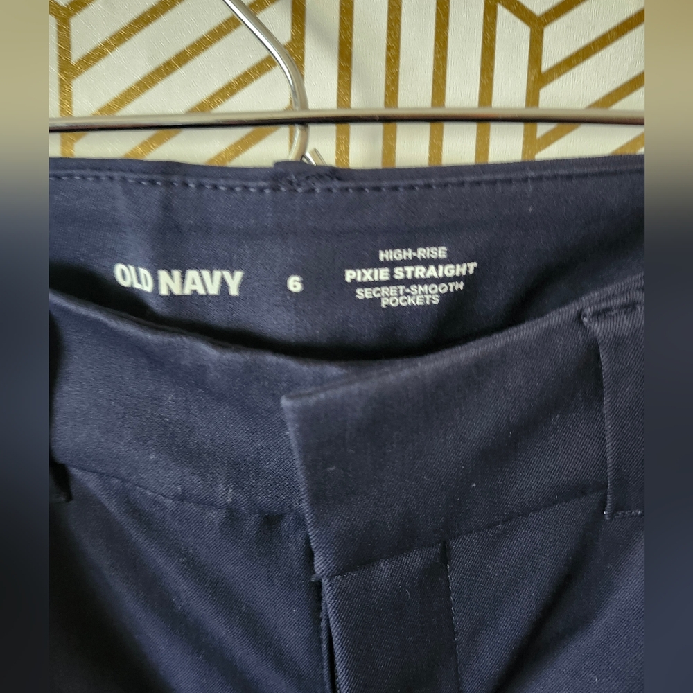 Old Navy Pants - Picture 8 of 8